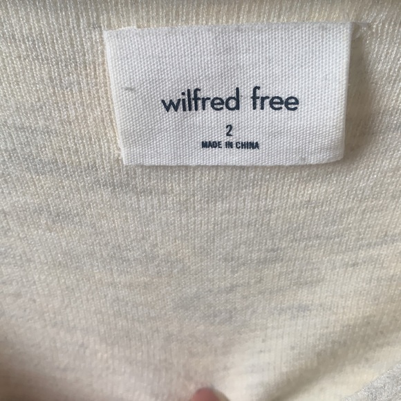 Aritzia oversized sweater - Picture 3 of 4